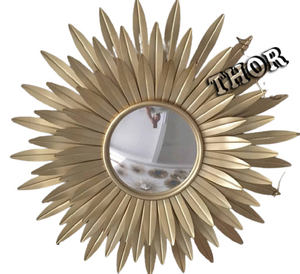 Décoration murale créative de style nordique or 3D fleur de soleil en métal de luxe pour la chambre à coucher ou le salon style moderne - Product Image 4