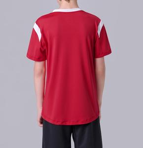 Uniforme de football pour hommes OEM - Tradeem Sports, séchage rapide et respirant, couleurs et tailles personnalisées, chaînes d'approvisionnement évoluables - Product Image 5
