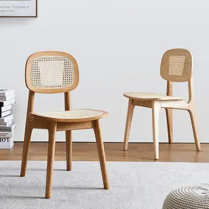 Sedia in legno massello stile Nodic sedia da pranzo in legno di alta qualità per caffetteria