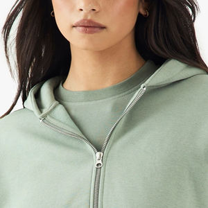 Sudadera Lisa para Mujer con Acabado Suave para Uso Diario, con Dobladillo Acanalado, Precio Económico, Diseño Corto con Cierre de Cremallera y Logotipo Personalizado - Product Image 2