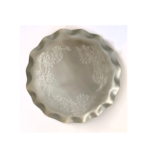 Plateau de service en aluminium Plateau décoratif en métal noir Centre de table élégant et décor de table design sculpté - Product Image 4