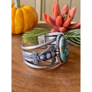 Michael & Rosita Calladitto Kingman Turquoise & Sterling <b>Silver</b> <b>Cuff</b> <b>Bracelet</b> Fashionable Accessory - Product Image 3