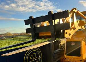 Chargeuse JCB 2CX d'occasion, modèle 2020, chargeuses-pelleteuses - Product Image 2