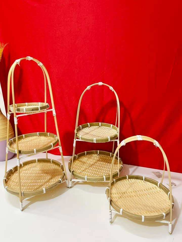 เหลืองอ่อน