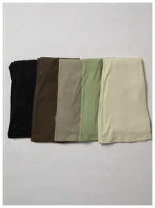 Conjunto de gimnasio sin costuras de ajuste cómodo para mujer, 2 uds., traje de Yoga con patrón sólido, ropa deportiva de talla grande para entrenamientos - Product Image 5