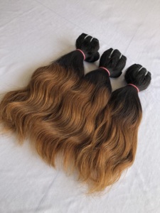 Directo indio de alta calidad 14 ''para mechones ondulados Ombre extensión de cabello Remy virgen de templo indio crudo precio al por mayor de un solo donante - Product Image 2