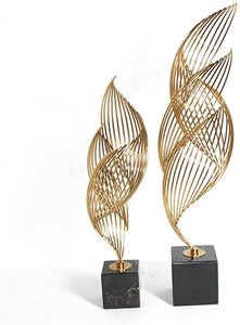 Nouvelle sculpture en métal de haute qualité dans un nouveau design ornements décoratifs en métal de luxe dans la sculpture en métal de prix de gros dans un nouveau style - Product Image 5