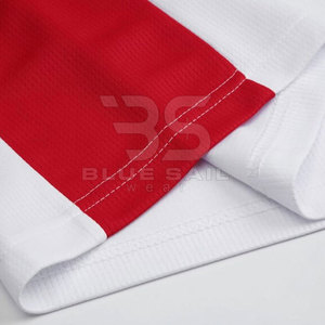 Conjunto de uniforme de baloncesto de tela transpirable con número personalizado y combinaciones de colores del equipo uniforme de baloncesto personalizado - Product Image 5