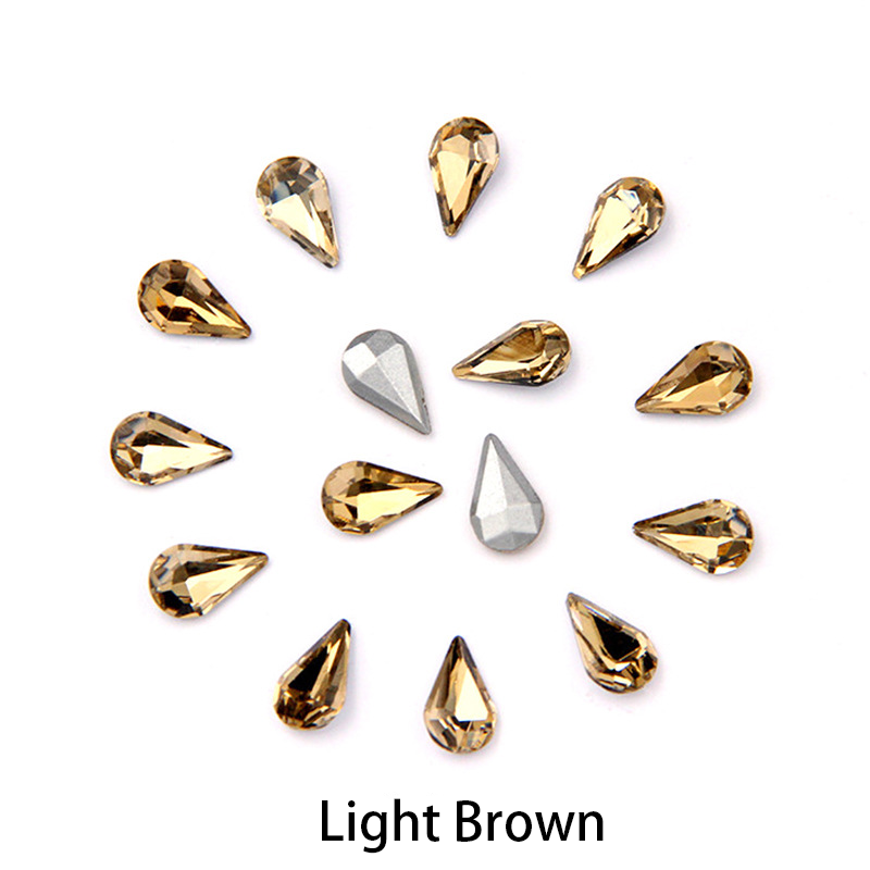 สีน้ำตาล