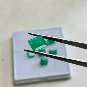 Esmeralda Natural, 7 Piezas de Gema con Corte Esmeralda, Buena Calidad, Lustre y Bonito Color Verde, Pulido Perfecto para Cualquier Joyería - Product Image 5