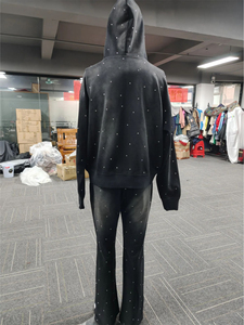 Sweat à capuche en éponge française surdimensionné Boxy avec fermeture éclair pour hommes, patch de broderie avec strass, logo personnalisé, survêtements à motif solide - Product Image 6