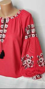 Robes Ukrainiennes Brodées Florales à Manches Longues pour Femme, Occasion de Designer, Manches Brodées, Robe Col pour Femme - Product Image 2