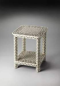 Mesa Auxiliar de Estilo Tradicional con Incrustaciones de Hueso, Elaborada con Precisión Artística para Temas de Decoración Interior Elegantes - Product Image 2