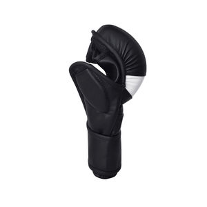 Gants de boxe en cuir personnalisés professionnels avec évacuation de l'humidité de haute qualité - Product Image 6