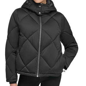 Veste polaire tricotée pour femmes de grande taille, vêtements d'extérieur imperméables et coupe-vent en polyester matelassé épais et chaud pour l'hiver, style tendance - Product Image 1
