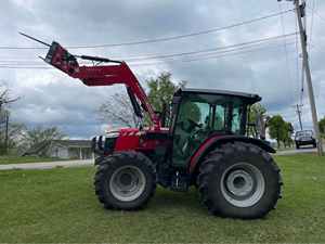 Tractor Agrícola Massey Ferguson 4707 de 70 CV de Alto Rendimiento, Opción de Cargador 2WD, Motor de Bajo Consumo de Combustible, Bomba, Caja de Cambios de Alta Gama - Product Image 2