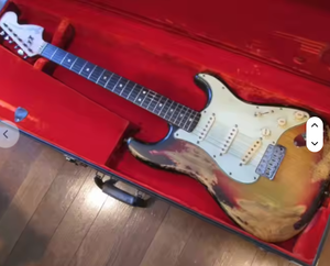 Guitarra eléctrica Fender 1975 Stratocaster 3Tone Sunburst Vintage completamente nueva - Product Image 3