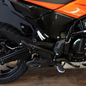 HOT 390 Adventure 399cc (Motocicleta) - Product Image 1