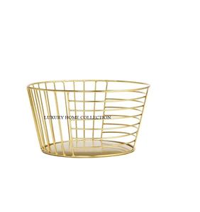 Panier de fruits en métal de style antique unique parfait pour les centres de table de fête de mariage ou la décoration de table d'événement d'intérieur élégant - Product Image 3