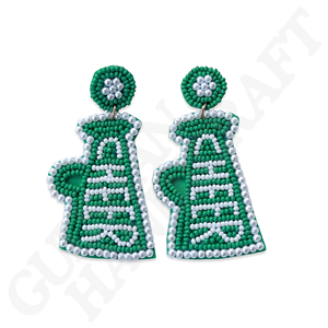 Pendientes de megáfono con cuentas azul marino hechos a mano personalizados para el día del juego, accesorios de porristas, joyería de puerta trasera de declaración - Product Image 6