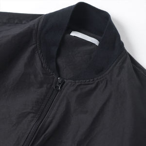 Chaqueta Bomber Ligera Negra para Hombre, Diseño Clásico con Cremallera Completa, Ropa Exterior Urbana Minimalista, Cortavientos con Bolsillos con Botones a Presión - Product Image 3