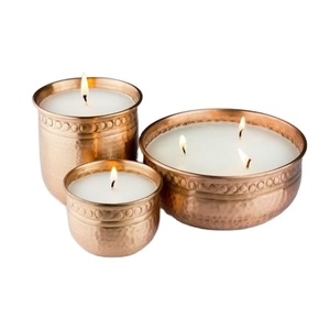 Candelabros de aluminio esculpidos modernos, candelabros decorativos de Metal dorado, juego de candelabros de lujo, decoración elegante para el hogar - Product Image 1