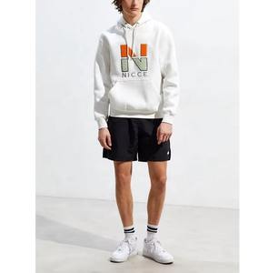 Sweat à capuche thermique personnalisé avec étiquettes personnalisées de grande taille en polaire de qualité supérieure avec broderie en chenille multicolore - Product Image 4