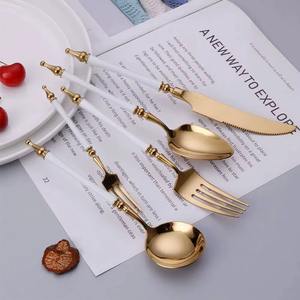 Juego de Cubiertos de Lujo con Mango Azul, Cubiertos Modernos de Acero Inoxidable para Hoteles, Resorts, Cocina y Mesa de Comedor - Product Image 3