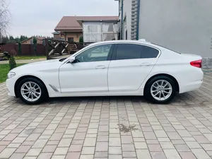 NEAT 2020 ซีรีส์ 5 รุ่น 520d xDrive VII (G30/G31/G38), ไมล์น้อย เกียร์อัตโนมัติ หลังคาพาโนรามา ไฟ LED ไฟเดย์ไลท์ LED - Product Image 2