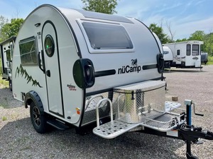 Caravana Ligera Plegable Tipo Lágrima, Mini Caravana Móvil para 4 Personas, Remolque de Viaje Moderno e Impermeable - Product Image 6