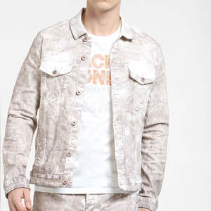 Ropa de moda a prueba de viento Hombres Jeans Chaqueta Venta caliente Diseño de logotipo personalizado Transpirable Hombres Chaqueta de invierno - Product Image 1