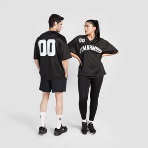 Camiseta de manga corta GA NIX en negro - Product Image 1