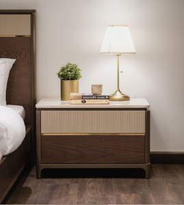 Mesita de noche de estilo flotante con un solo cajón e iluminación de base integrada, tapizada en material crema/beige - Product Image 6