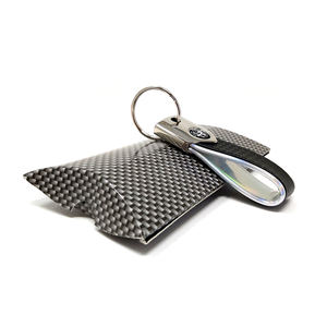 Porte-clés de luxe en carbone Elite Alfisti avec logo Alfa Romeo noir et housse de clé de voiture argentée pour BMW Tiguan et Rio - Product Image 3