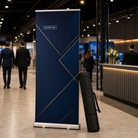 Supports de bannières enroulables écologiques en aluminium pour intérieur, portables et rétractables, avec graphismes plus épais pour la publicité et la promotion