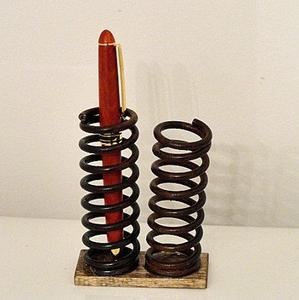 Minimalist Iron Metal Pen Pencil Holder <b>Pink</b> Finish Shape Light Weight Contemporary Design for Home Office Desktabletop Decor - Product Image 2