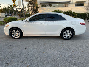 ใช้2009โตโยต้า Camry Le ตัวเลือกเต็มรูปแบบพร้อมส่ง - Product Image 4