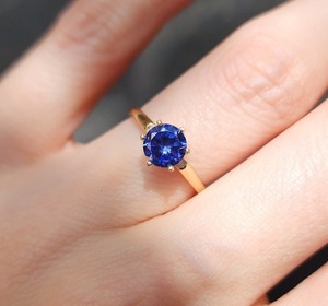 Anillo de Tanzanita de Corte Ovalado en Plata 925 Hecho a Mano, Joyería Fina con Piedras Preciosas para Compromiso o Aniversario, Chapado en Oro, Diciembre - Product Image 4