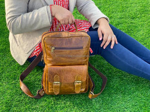 Nueva llegada Real hecho a mano Full Grain Crunch cuero viaje mochilas personalizadas Unisex rústico marrón Vintage Laptop mochilas - Product Image 3