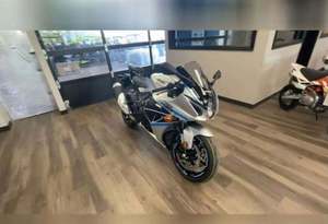 ¡LISTA PARA CONDUCIR! OFERTAS 2025 - Motocicleta Deportiva Suzuki GSX-R1000 en Venta - Product Image 2