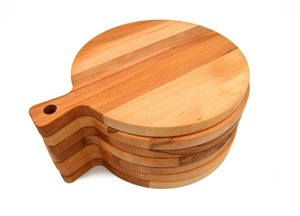 Tabla de Cortar de Bambú Hecha a Mano de Excelente Calidad, Diseño Moderno y Lujoso, Apta para Lavavajillas, Reutilizable y Duradera para Chefs Caseros - Product Image 2