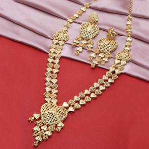 Vente en gros de bijoux de mode 14K 18K 24K plaqué or formant des colliers, bijoux longs de conception traditionnelle, bijoux en laiton rempli d'or. - Product Image 1