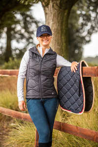 Tapis de selle de dressage personnalisable en matériau écologique sublimé Safari, matelassage losanges marron clair - Product Image 3