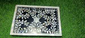 Plateau à poignée en bois incrusté de nacre naturelle de coquillage de mer Ramadan Mubarak Dessert et Date Plat de service Eid Festive - Product Image 5