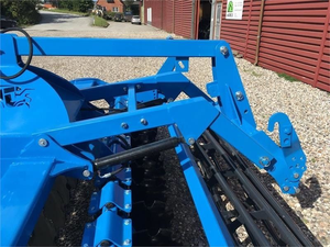 Arado de Discos para Tractor de Uso Pesado, Implemento Agrícola para Preparación Profunda del Terreno y Rendimiento Eficiente en la Rotación del Suelo - Product Image 5