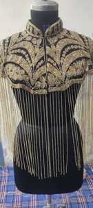 ชุดเดรสคอวีปักเลื่อมติดพื้นประดับด้วยไข่มุกชุดเดรสปาร์ตี้คลับสวยงามสง่างาม - Product Image 5