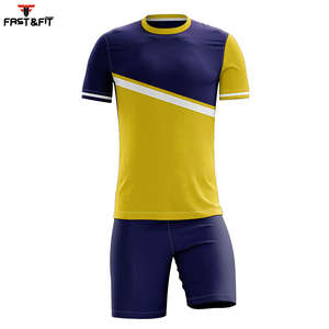 Uniformes de football de haute qualité prix de gros combinaison d'entraînement à séchage rapide uniforme de football ensemble d'uniformes de football pour hommes - Product Image 2