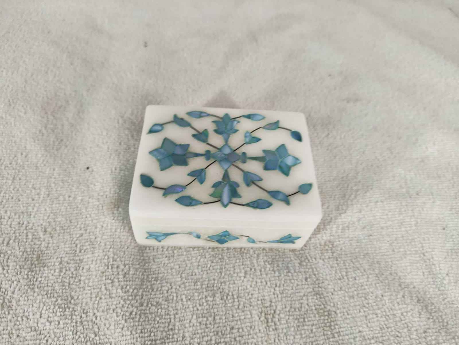 ตามที่แสดงในภาพ