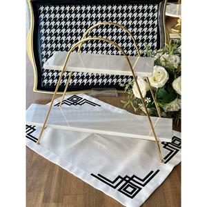 Porta Macaron a strati in marmo bianco Rossev - Product Image 1