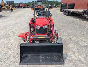 รถแทรกเตอร์ล้อแม็กซ์ยี่ห้อ Massey Ferguson รุ่น GC1725M 24 แรงม้า พร้อมเครื่องยนต์ Yunnei ปั๊มและเกียร์บ็อกซ์  พร้อมตัวเลือกติดตั้งชุดตัดหญ้า - Product Image 1